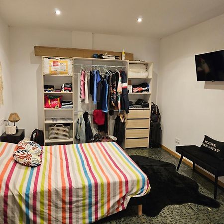 Appartement Complet 2 Chambres 6 Couchages La Jonquera Luaran gambar