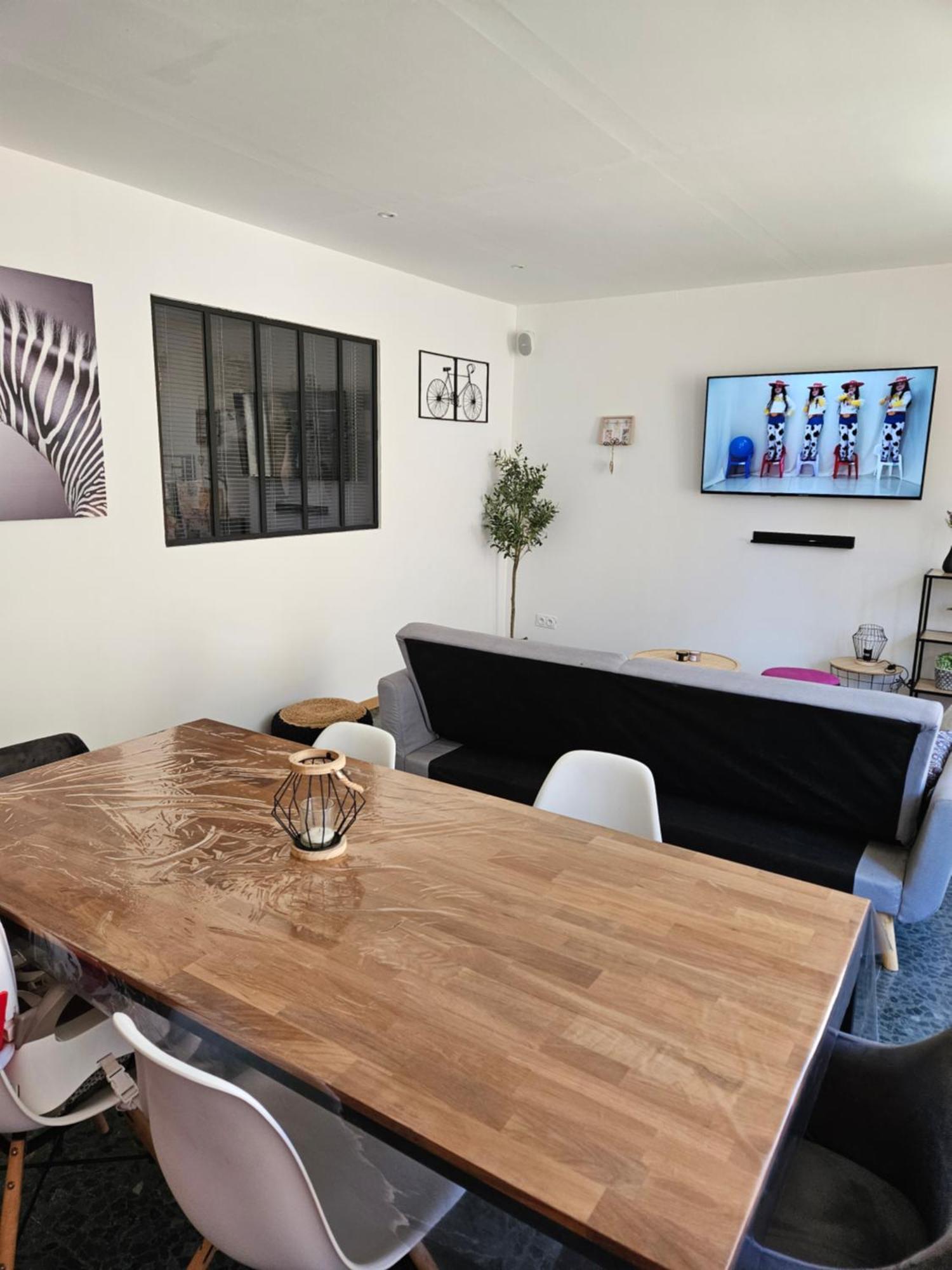 Appartement Complet 2 Chambres 6 Couchages La Jonquera Luaran gambar